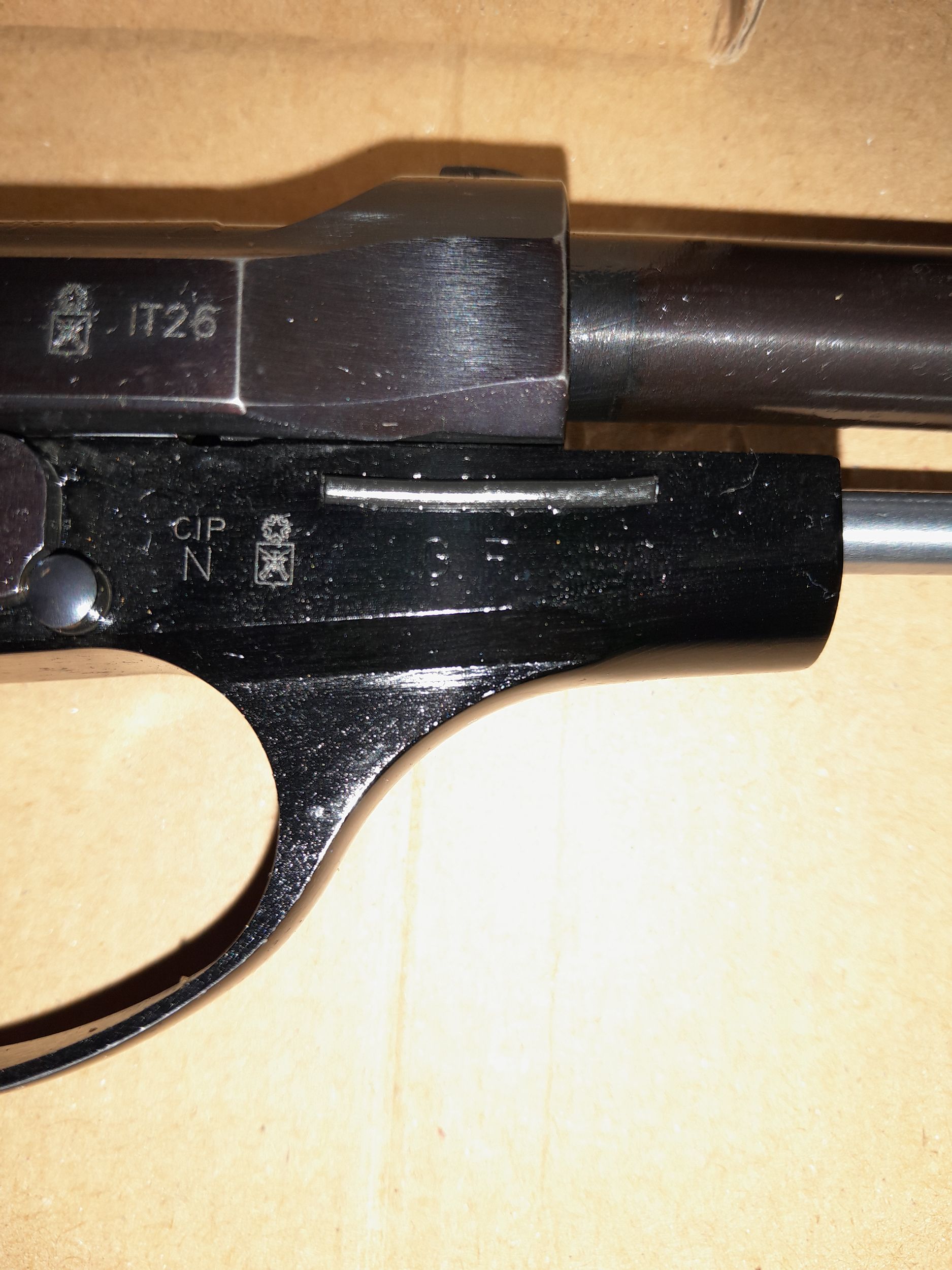 Beretta  84bb  ex  G.d.F, foto 3