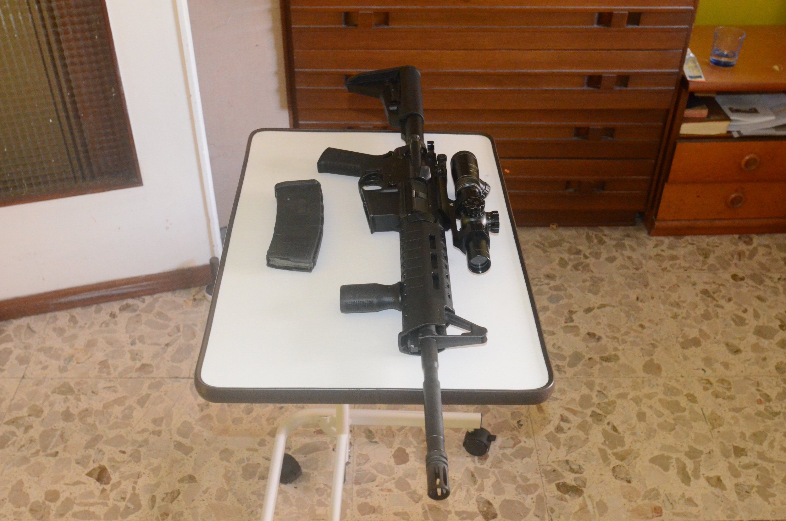 COLT M 4 CARBINE CAL 5.56 MM DEFENSE HARTFORD. CONN. U.S.A. ( CAL. 223 )., foto 3