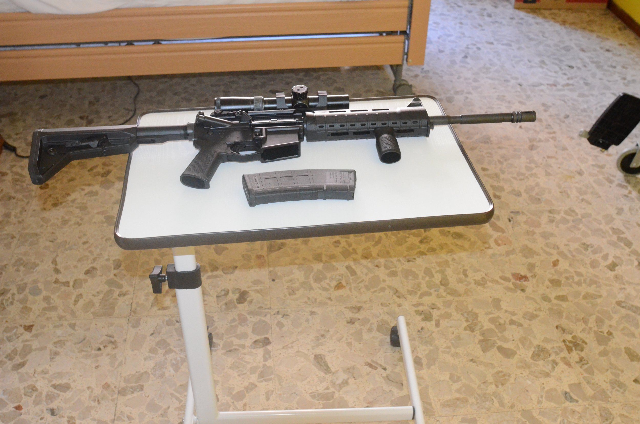 COLT M 4 CARBINE CAL 5.56 MM DEFENSE HARTFORD. CONN. U.S.A. ( CAL. 223 )., foto 4
